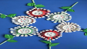 M1368中班手工《纸杯花》微课 视频+课件PPT+教案+反思-幼师资源库