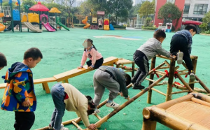 L1625大班体育游戏《好玩的竹梯》 微视频+教案+课件+游戏视频-幼师资源库